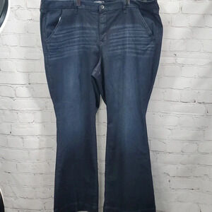 Torrid Mid Rise Flare Trouser Jean Vintage Stretch Dark Wash Woman's Size 26 NWT